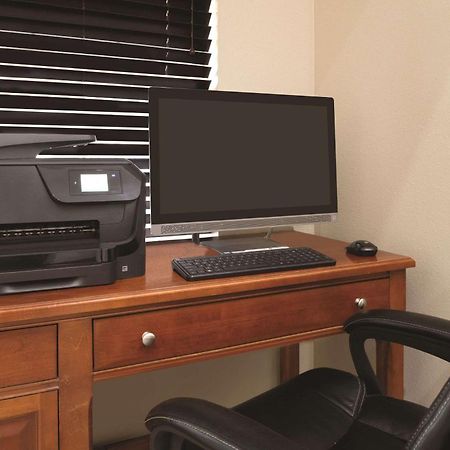 Country Inn & Suites By Radisson, Waterloo, Ia Luaran gambar